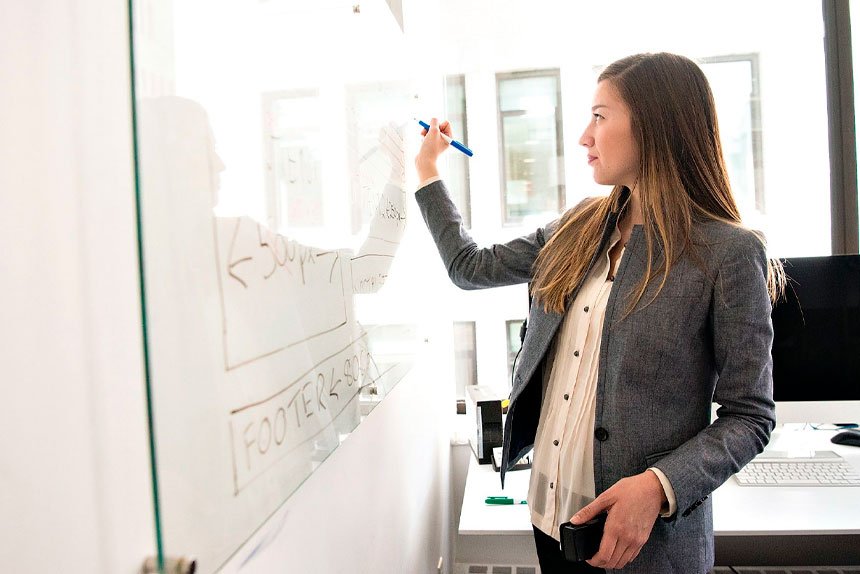 KNOWLEDGE IS POWER: Redland City Council will host a business forum at the Alexandra Hills Conference Centre on September 8.