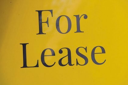 HIP POCKET PAIN: Households are cutting back on discretionary spending as rents spike. Photo: AAP Image/Flavio Brancaleone