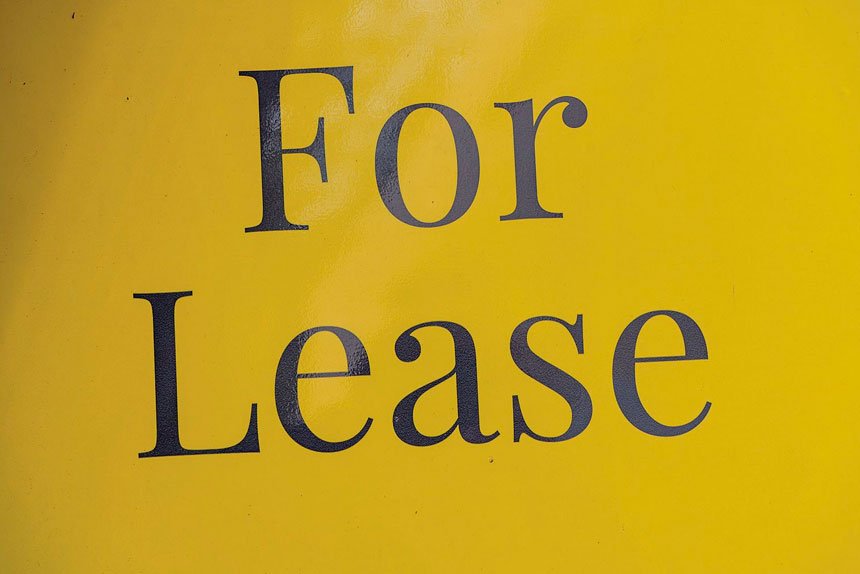HIP POCKET PAIN: Households are cutting back on discretionary spending as rents spike. Photo: AAP Image/Flavio Brancaleone