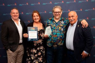 AWARD RECIPIENTS: Redland City News publisher David Johnston with Craft Brew House owners Tracy and Martin Robson, and businessman Rabieh Krayem. Photo: Studio 4 Photography