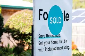 Borrowers were dealt another blow at the latest RBA meeting, with interest rates climbing to 4.35 per cent. Photo: AAP Image/Russell Freeman