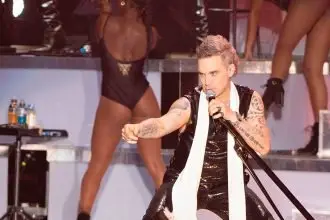 British pop star Robbie Williams belts out at tune at Sirromet. Photo: Sonia Bettinelli