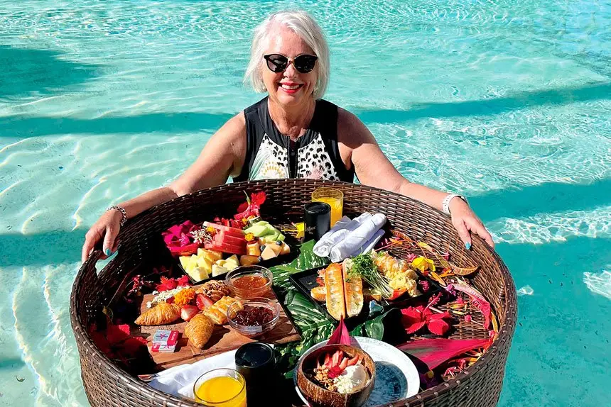 A floating breakfast is the perfect indulgence.