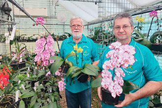 Redlands Orchid Society vice-president Greg Webb and treasurer Bruce Prebble.