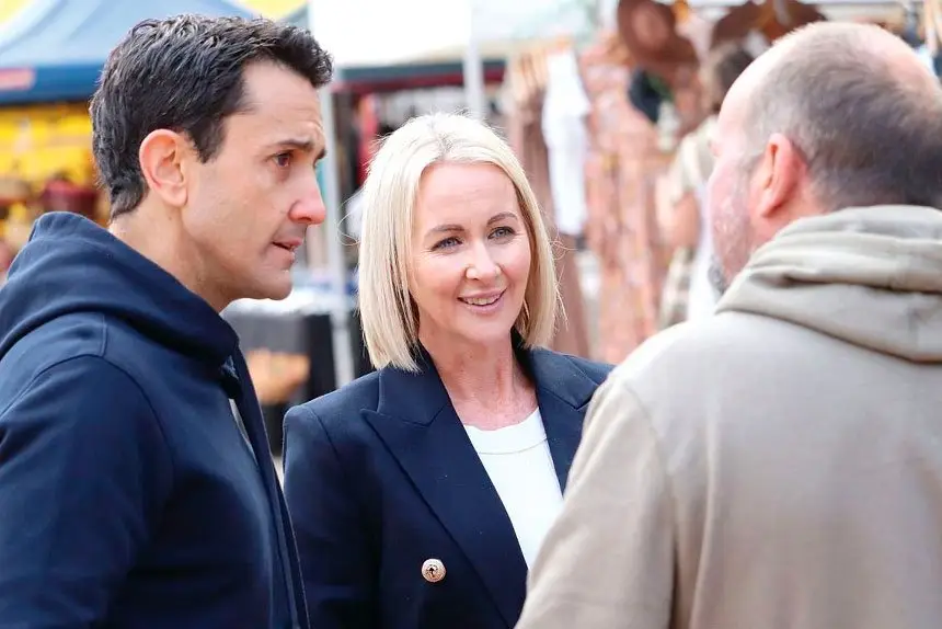 Opposition Leader David Crisafulli and LNP candidate for Redlands Rebecca Young during campaigning.