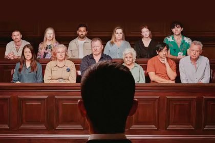 This groundbreaking series follows a re-enactment of a real manslaughter case, presented word-for-word with actors, before a new jury of 12 everyday Australians.