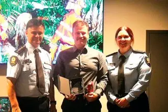 QSES Brisbane regional director Rick Murdoch, Redland City SES Unit Team Leader of the Year Steve Hayes, and QSES Brisbane Area Controller,Benay Patterson