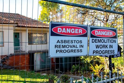 Every year, asbestos kills around 4000 Australians.