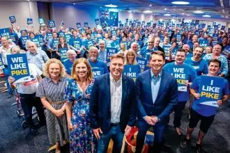 STRONG BACKING: Hundreds of passionate Redlands residents gathered at the Alexandra Hills Hotel to show their support for their Federal Member Henry Pike.