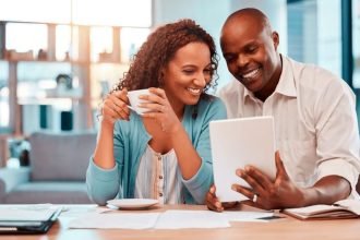 How Couples Can Build a Strong Financial Future