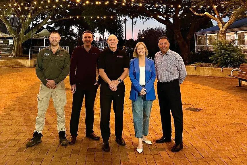 Aaron Weir, Ross Snell, Cr Peter Mitchell, Suzie Tafolo and Kevin Abbey pictured in Middle St.