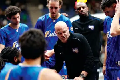 TIME FOR ACTION: Coach Stu Lash has assembled a talented roster at the Brisbane Bullets.