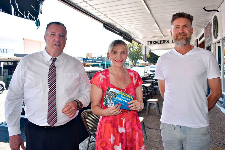 SHARING IDEAS: Wynnum businessmen Kevin Stewart (left) and Brendan Gabbett with Cr Alex Givney.