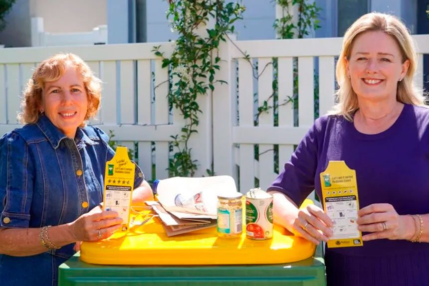 Thousands of Redlands Coast homes receive five-star ratings in a major recycling education program improving waste practices.