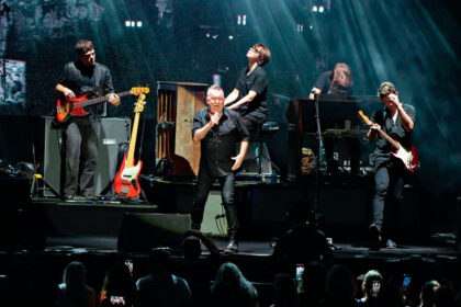 BARNESY ROCKS SIRROMET: Australian music legend Jimmy Barnes gave the crowd a night to remember.