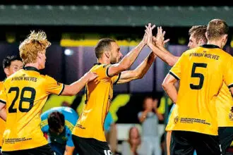 Jack Hingert grabs the equaliser against Gold Coast United.