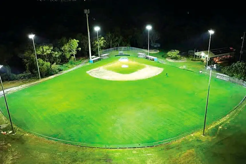 BRIGHT LIGHTS: Shining on the diamonds.