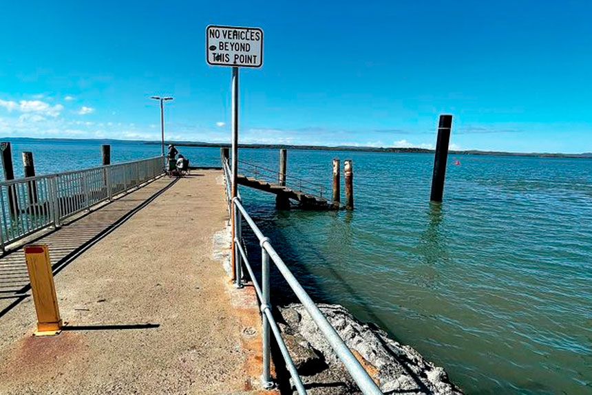 The Weinam Street Jetty will close for an extended period.