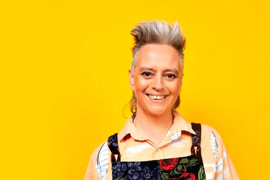 Geraldine Hickey brings A Weight Off Her Chest to RPAC