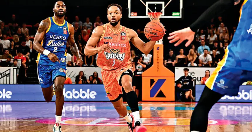 ALWAYS CHASING: The Taipans’ Jaylon Brown on the breakaway to the basket as the Bullets’ Jaylin Williams gets left behind. PHOTO: NBL.com